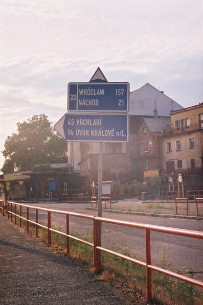 Kilometry na Wroc�aw. Tyle jeszcze jest do maszerowania.